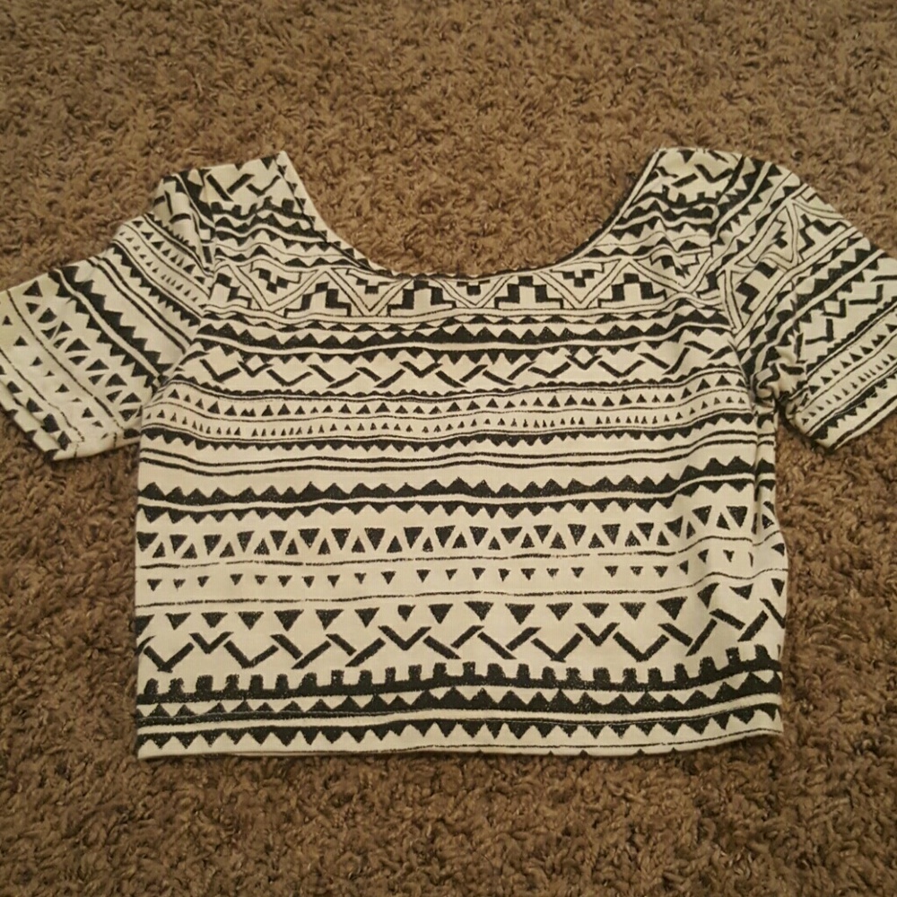 crop top