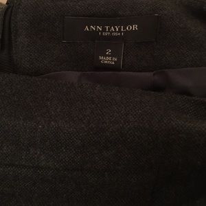 Ann Taylor wool skirt size 2
