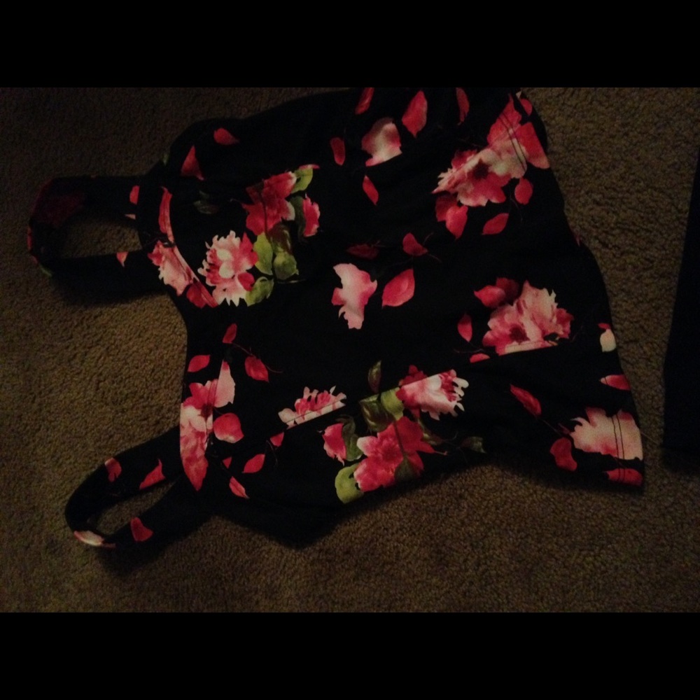 Charlotte Russe crop top