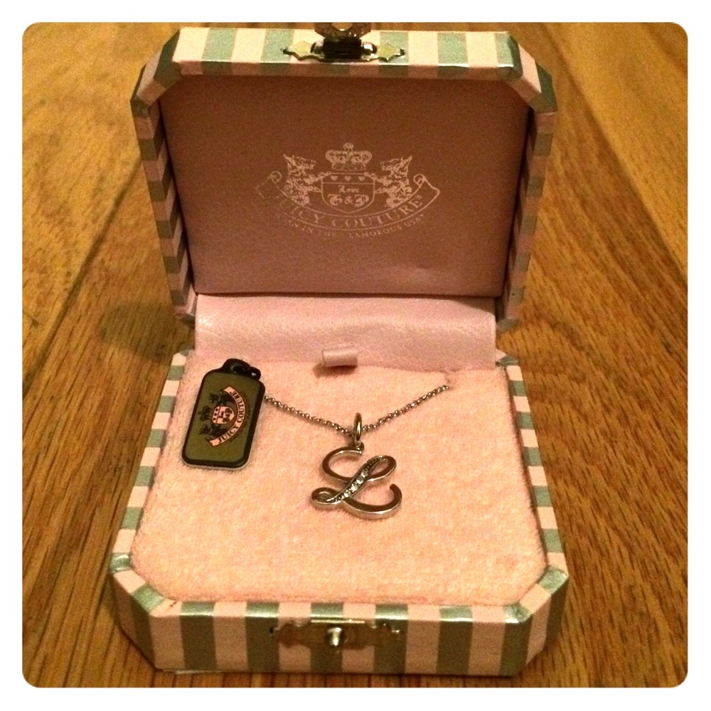 NEW Juicy Couture "L" initial necklace