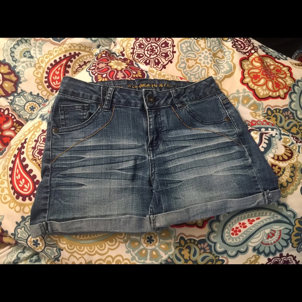 Arizona Jean Shorts