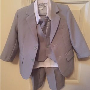 Toddler boys 5 piece suit