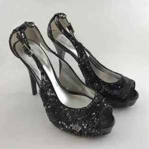 Guess Sequin Pumps 👠