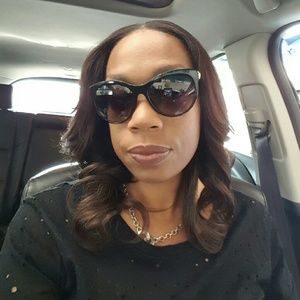 Meet your Posher, Keshia