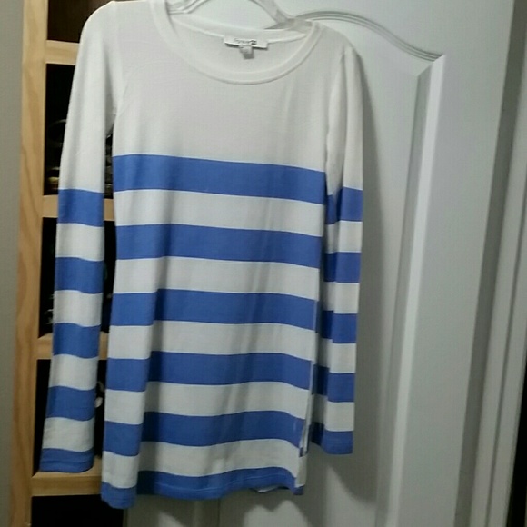 Long sleeve dress - Picture 3 of 4