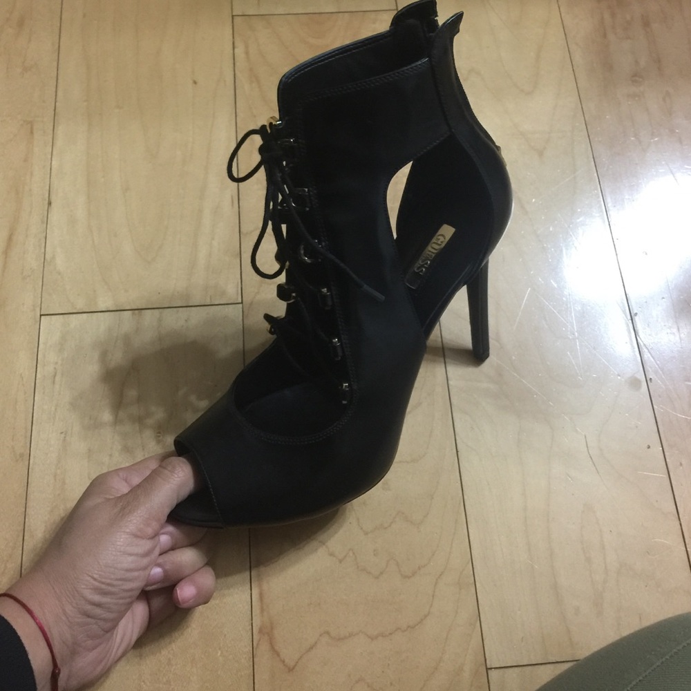 Sandals Guess - image 1