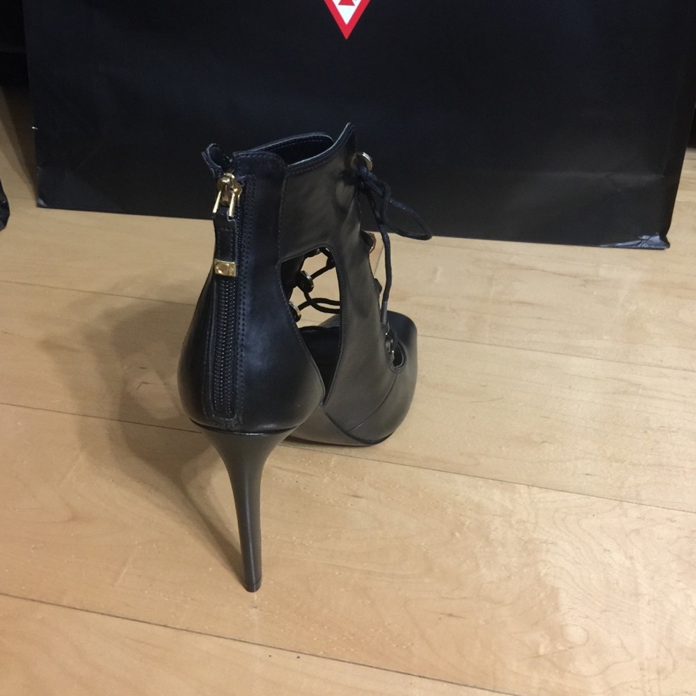 Sandals Guess - image 4