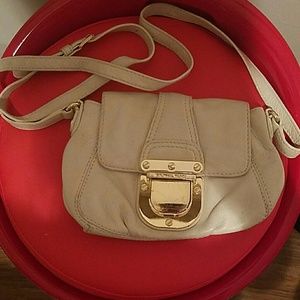 Michael Kors ceossbody purse
