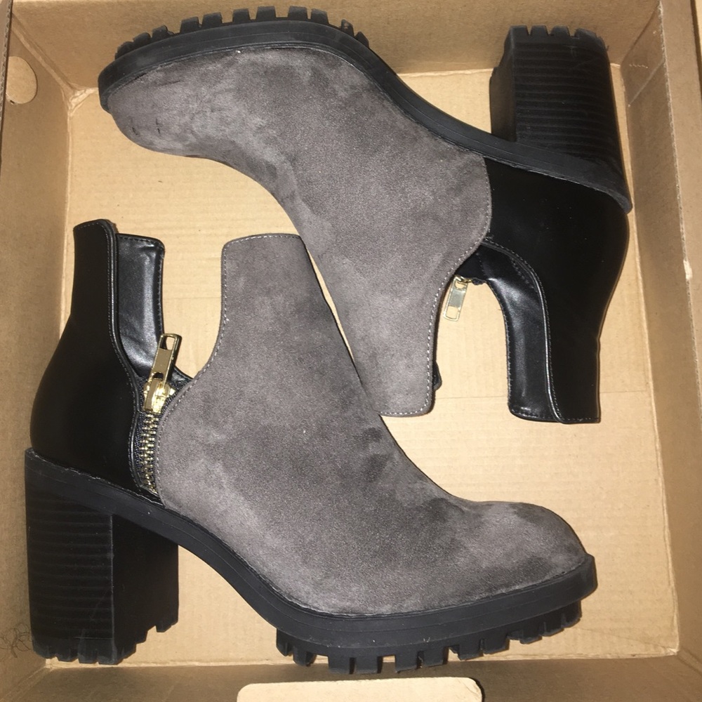 Women's Zara Booties