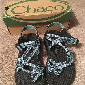 Women's chacos