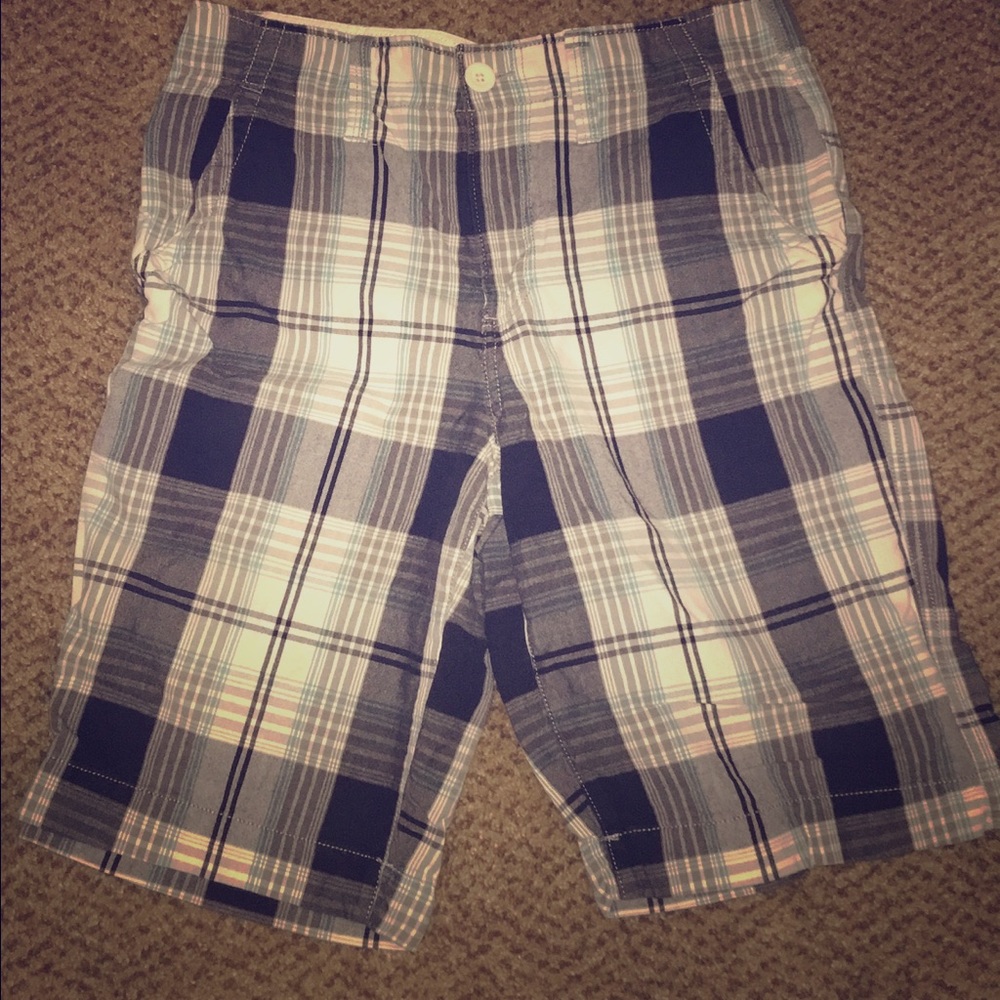 Plaid shorts ⭐️FINAL MARKDOWN⭐️