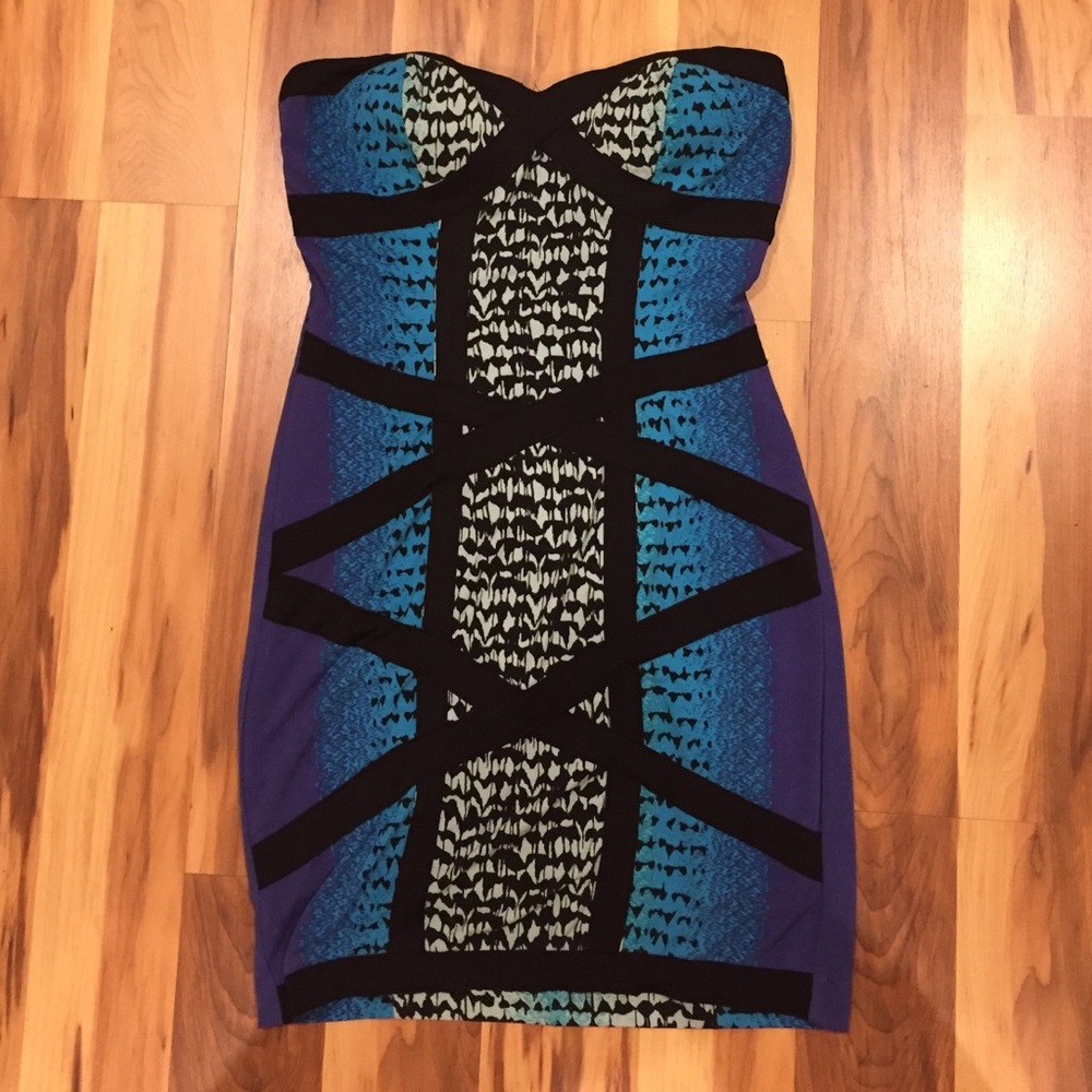 Strapless mini bodycon dress patterned dress