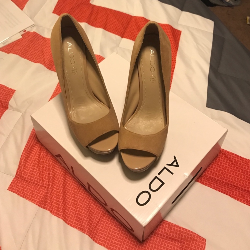 Aldo nude pumps