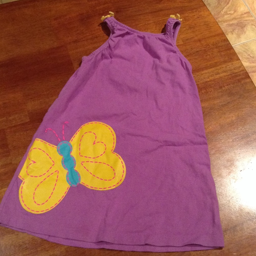 ❤️❤️Purple dress with butterfly❤️❤️