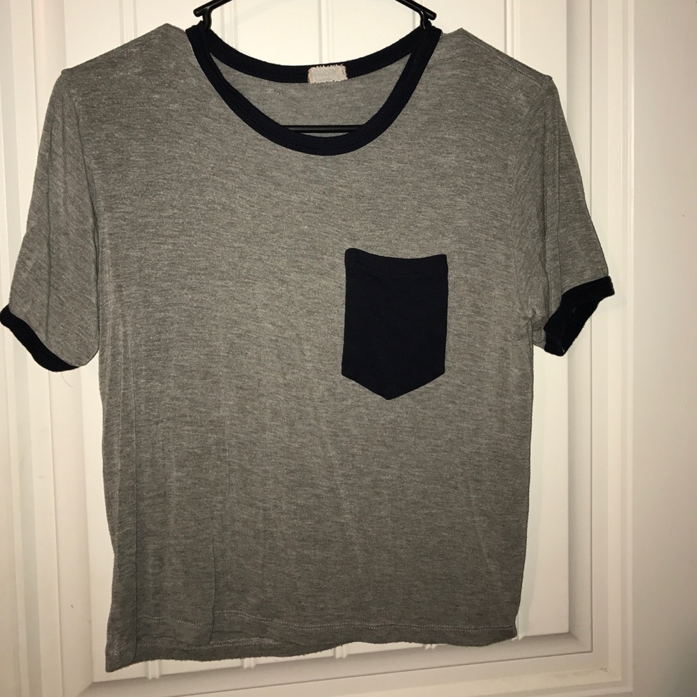 grey and navy blue t shirt