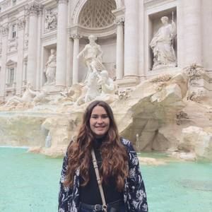 Meet your Posher, Hannah