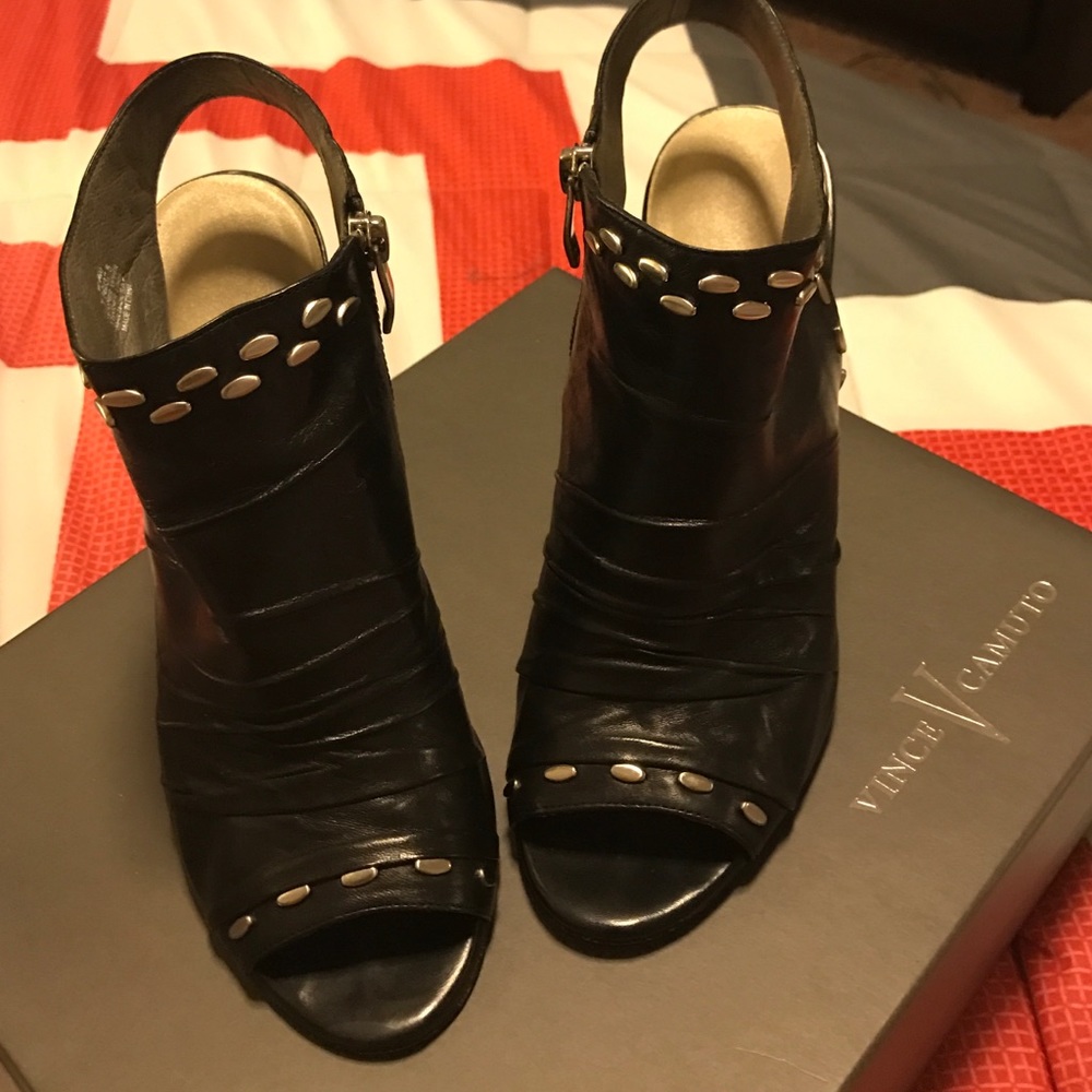 Vince Camuto shoes size 7.5