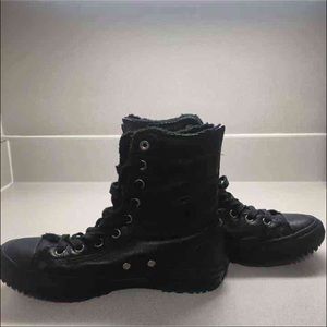 NEVER WORN BLACK CONVERSE 8.5 womens