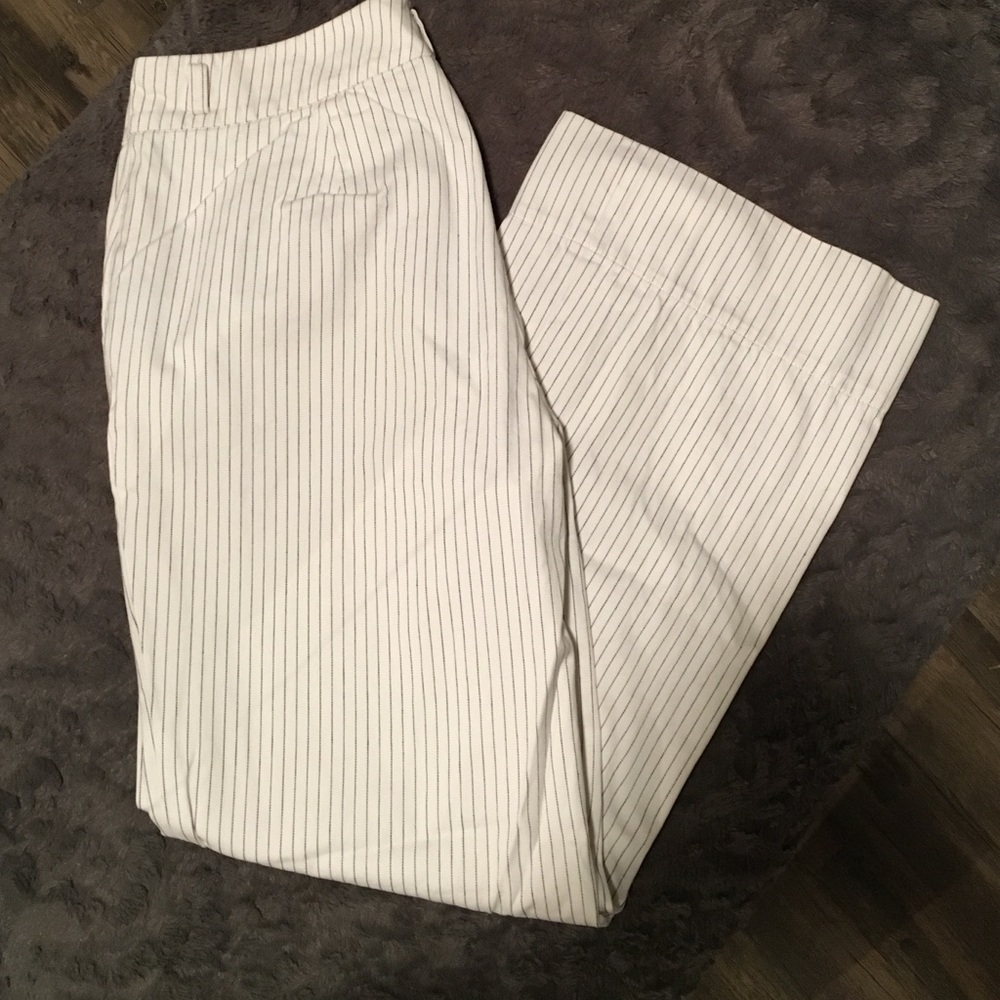 Ralph Lauren pinstripe, wide leg pants!