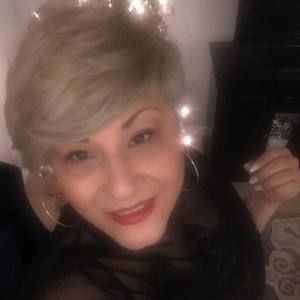 Meet your Posher, Lucy