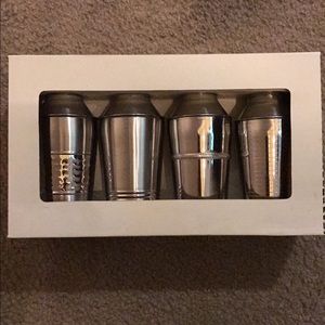 Mini cocktail shakers