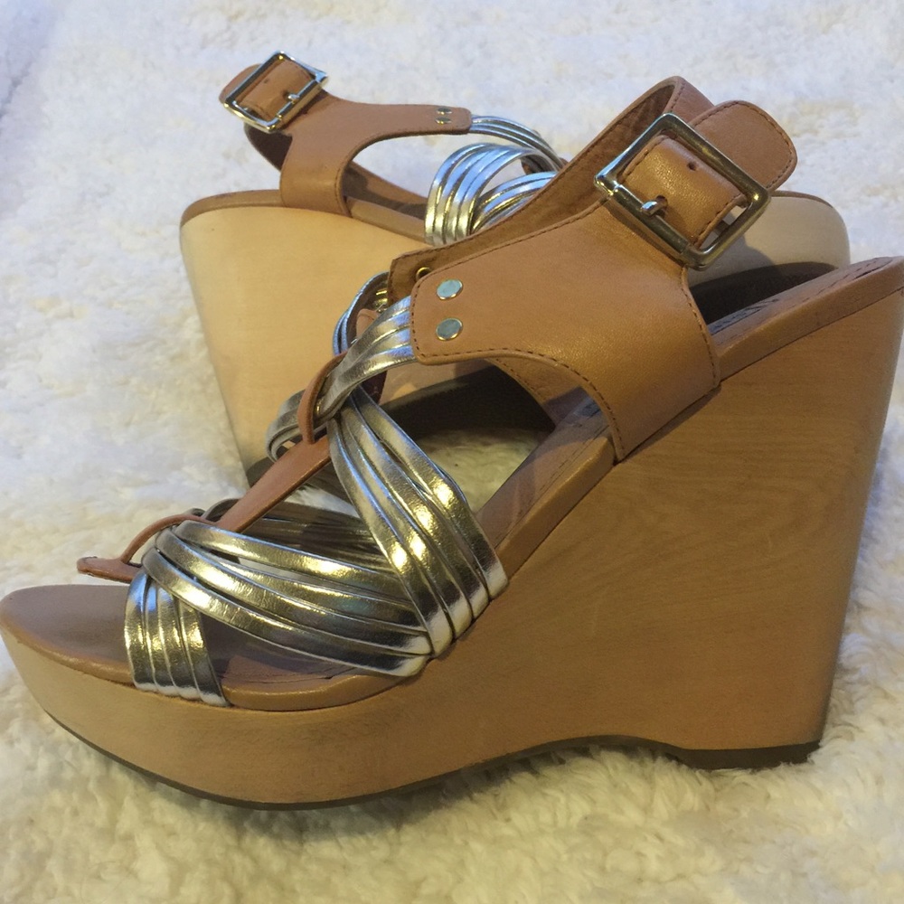 Steve Madden Strappy Wedges