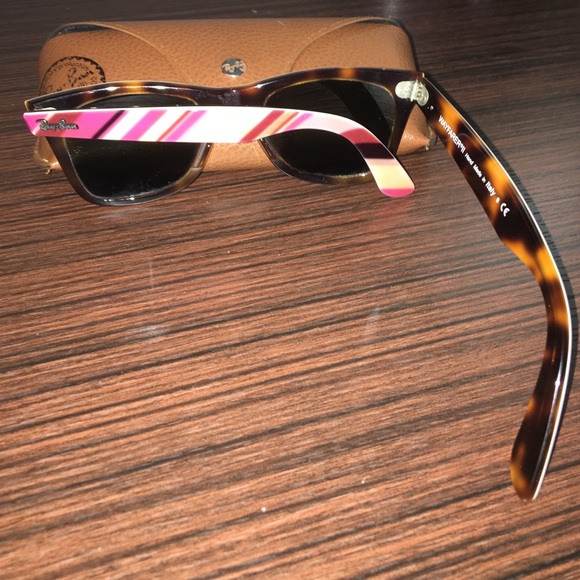WAYFARER Pink Striped Ray Bans with Brown Accents - Picture 2 of 4