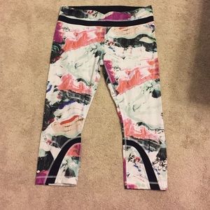 Lululemon capris