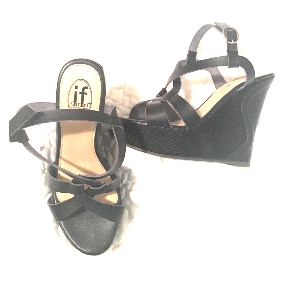 International Fashion, black wedges (size 6.5)