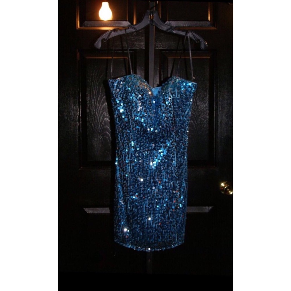 Alyce cocktail dress