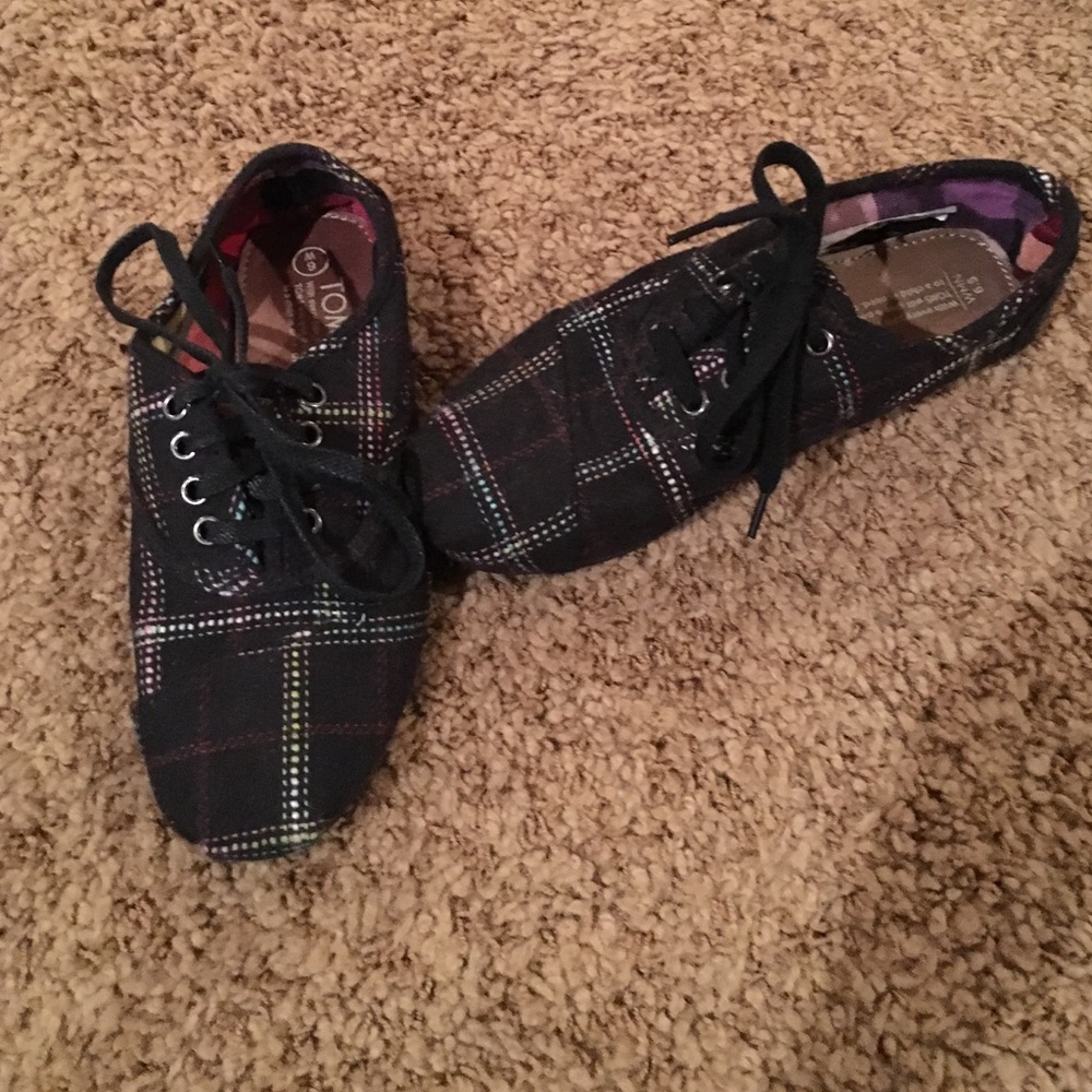 Toms Patterned Shoes