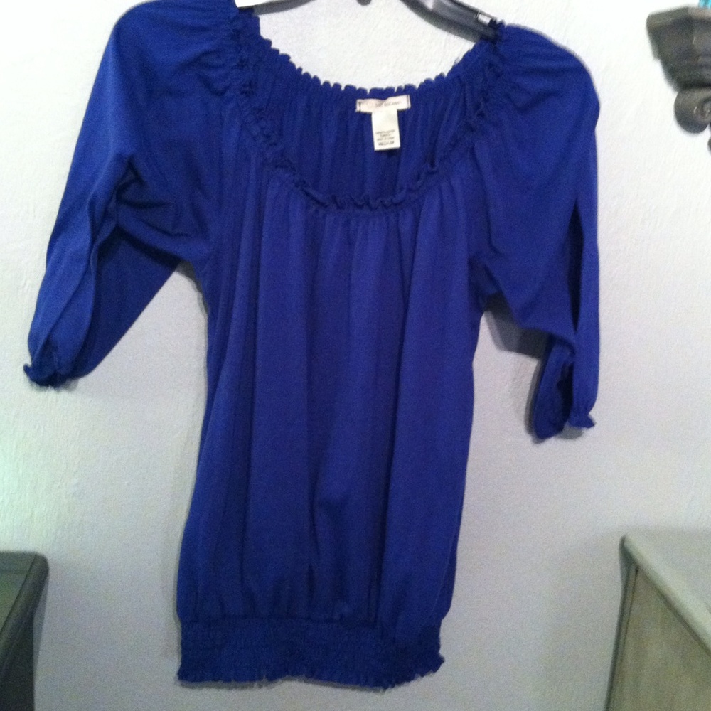 Blue top