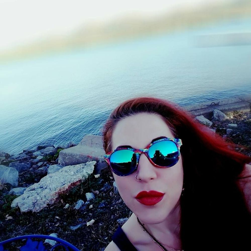 Meet your Posher, Ash