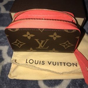 Louis Vuitton ZIPPY MULTICARTES poppy