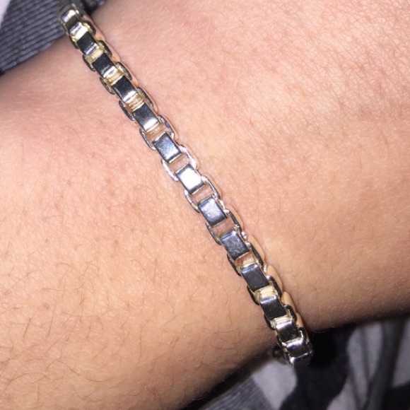 Tiffany & Co Venetian Link Bracelet - Picture 3 of 4