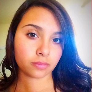 Meet your Posher, Celina