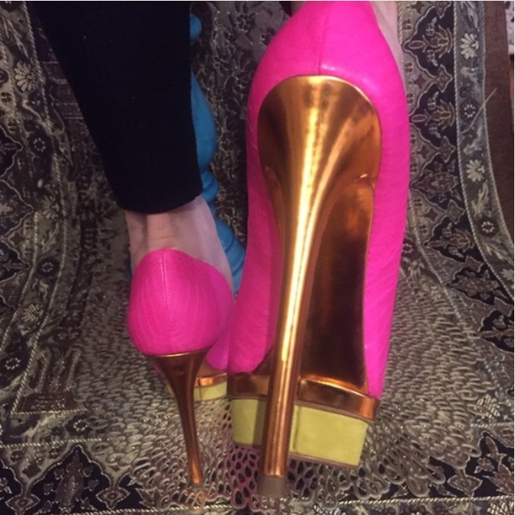 Brian Altwood - Picture 2 of 4