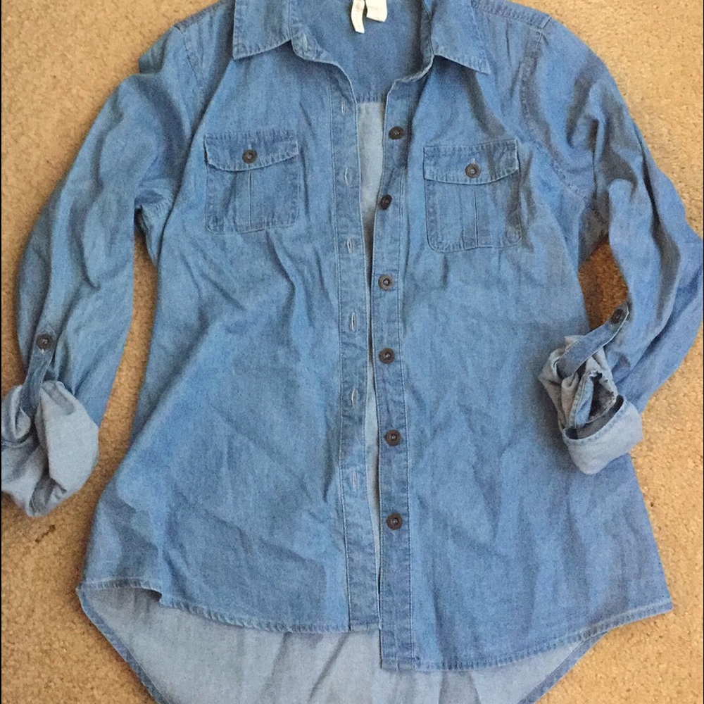 Chambray shirt size small