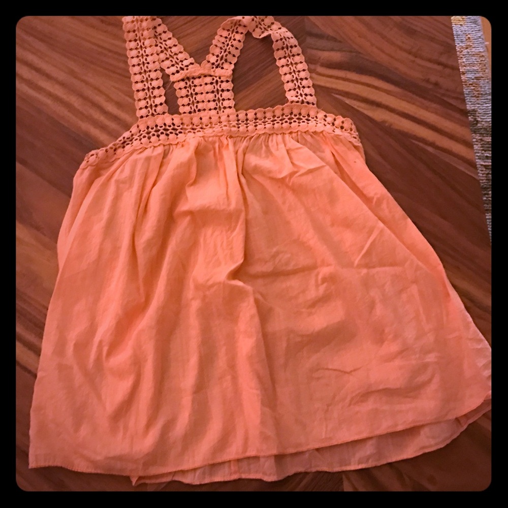 Sleeveless peach Chelsea and Violet Blouse