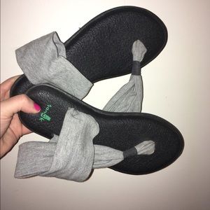 Sanuk yoga sling sandals