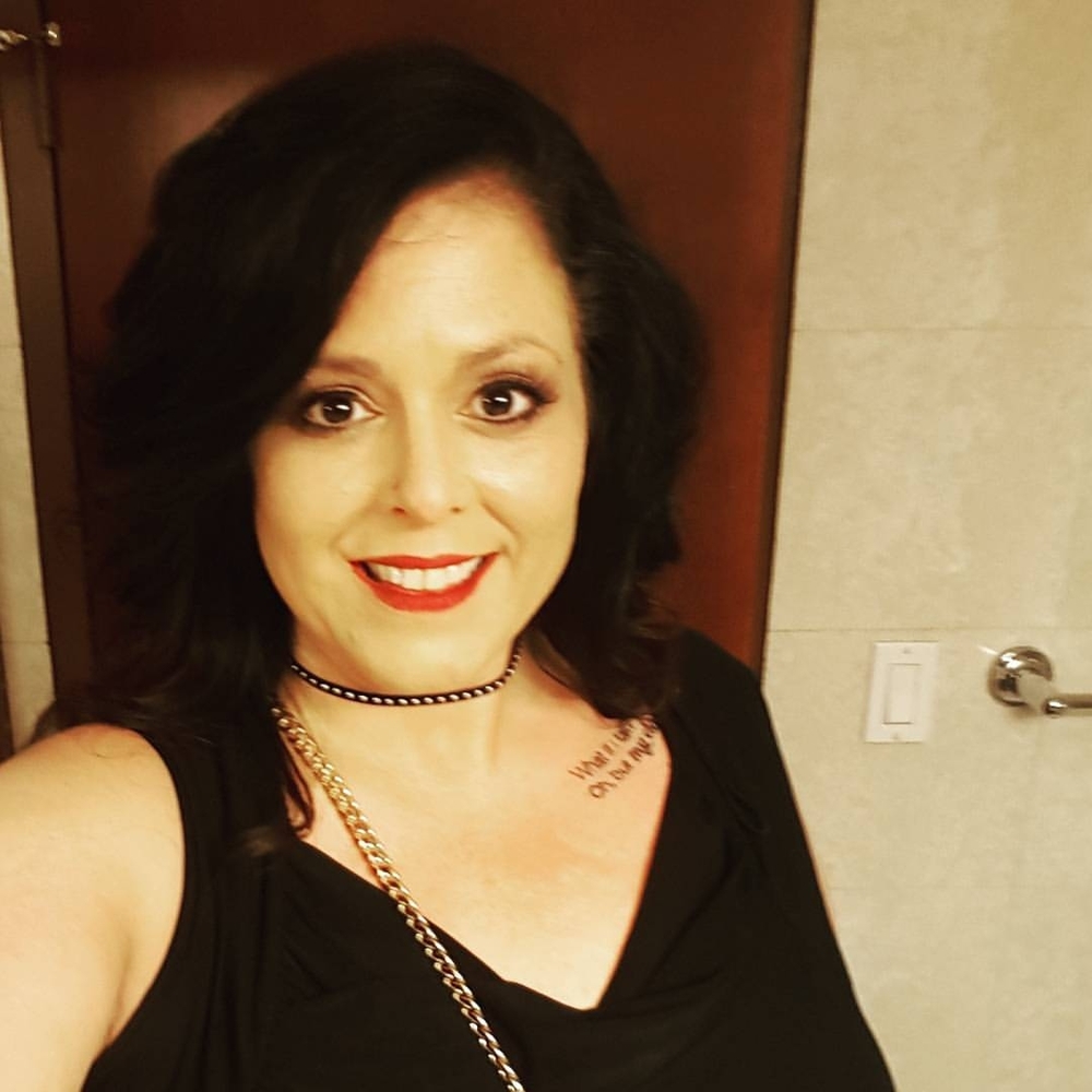 Meet your Posher, Angie