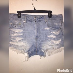 A&E Distressed Shorts