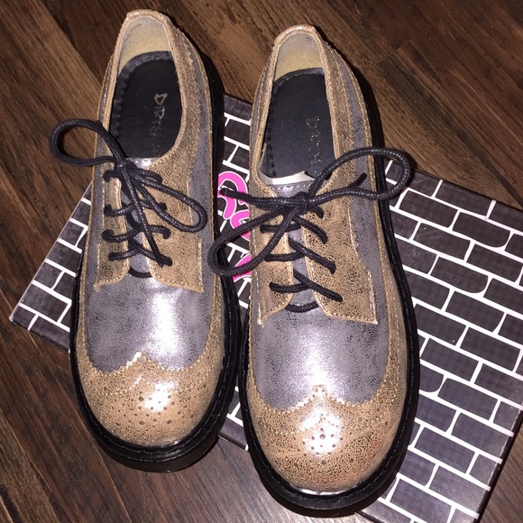 NIB Wingtip Brogues - Picture 3 of 4