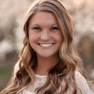 Meet your Posher, Devyn