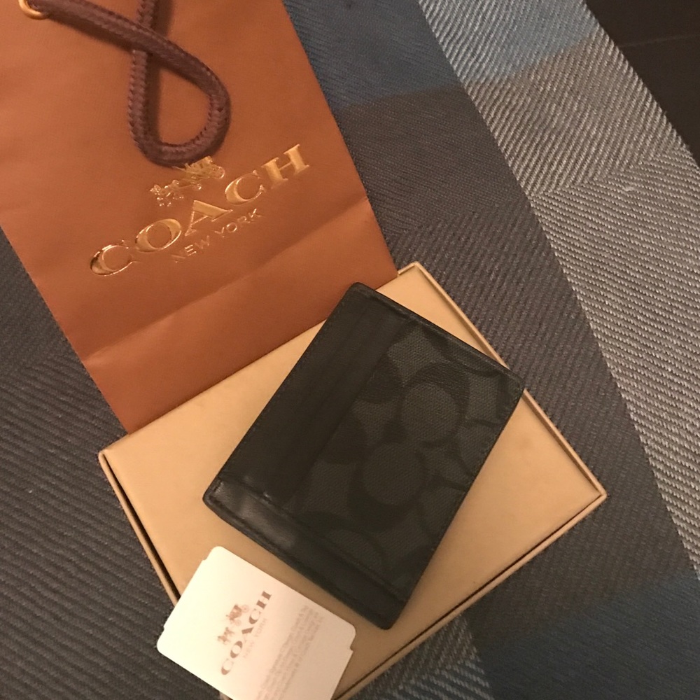 Authentic -Coach Card holder -unisex