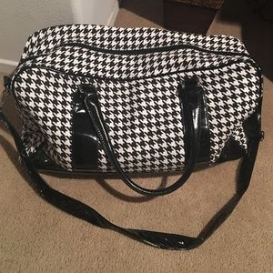 Houndstooth over night bag