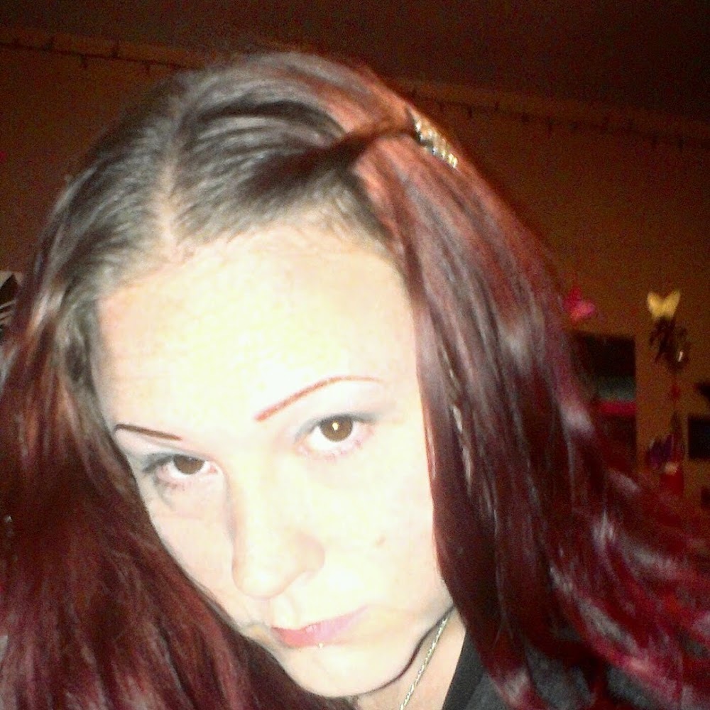 Meet your Posher, Dee