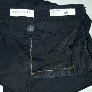 SIZE 3 Black bullhead hugh rise jeggings