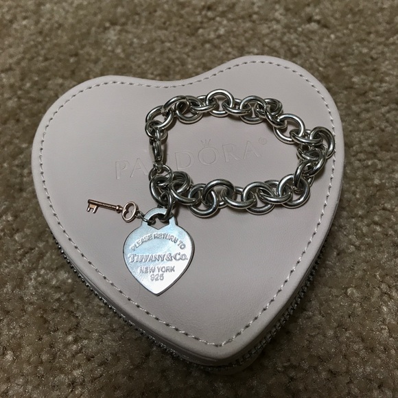 Tiffany & Co. Jewelry - Tiffany gold key heart bracelet Tiffany & Co. Jewelry - Tiffany gold key heart bracelet