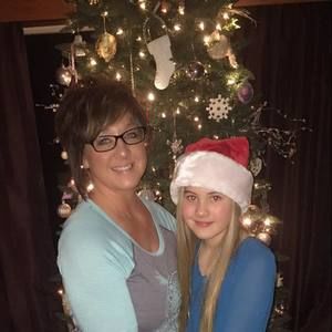 Meet your Posher, Ella